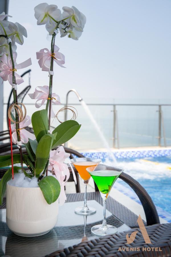 Avenis Hotel Da Nang Bagian luar foto